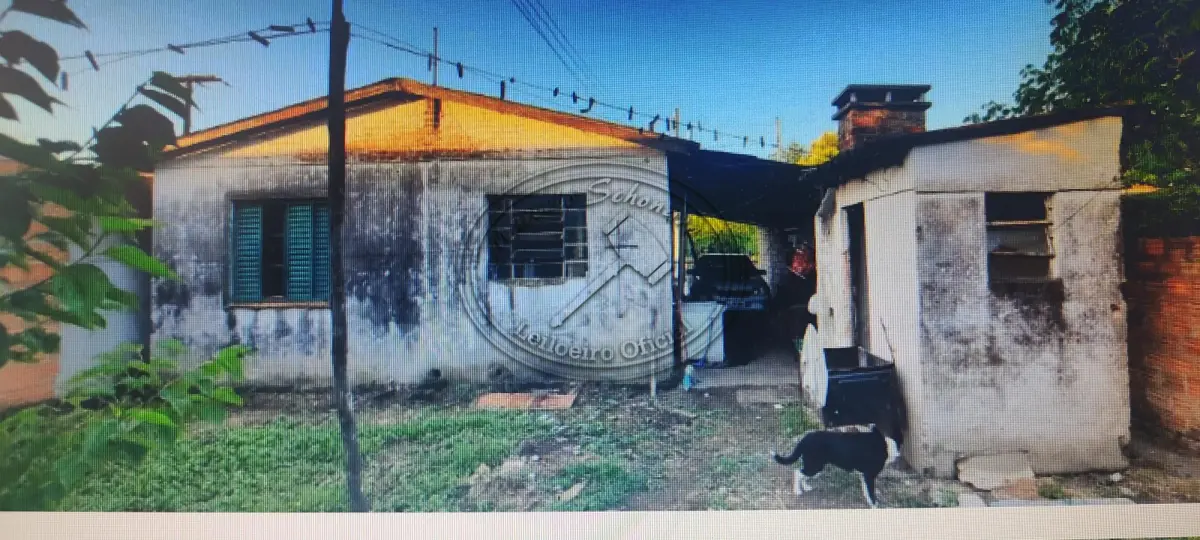 LOTE 001 - 02 CASAS LOCALIZADAS NA RUA SEPÉ TIARAJÚ, 153, SÃO GABRIEL- RS
