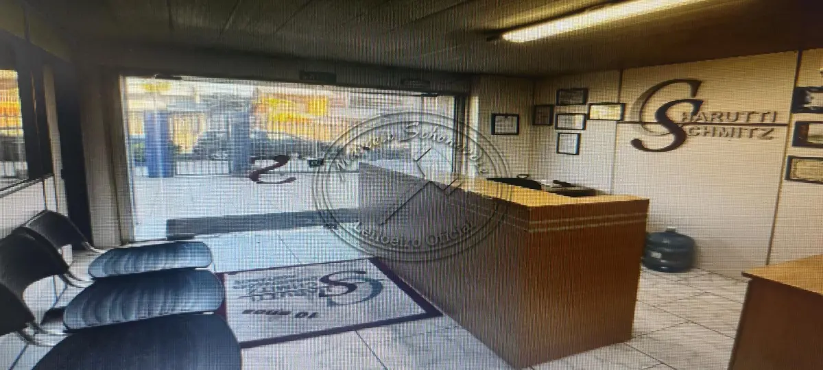LOTE 001 - 01 PRÉDIO COMERCIAL E 01 CASA, LOCALIZADAS NA RUA BENTO GONÇALVES, 74, CENTRO, ESTEIO- RS