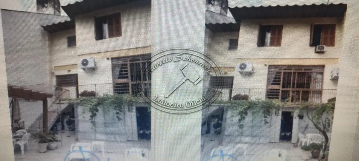 LOTE 001 - 01 CASA ALVENARIA COM PISCINA, LOCALIZADA NA RUA SILVERIO SOUTO, 645, TERESÓPOLIS, PORTO ALEGRE- RS
