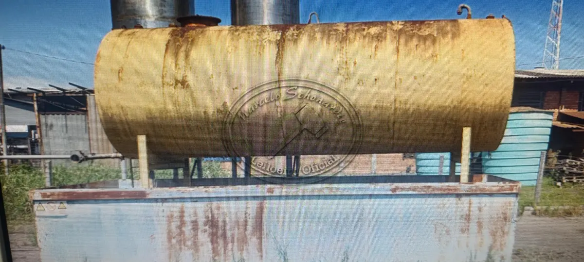 LOTE 001 - 02 TANQUES AÇO 15.000L CADA