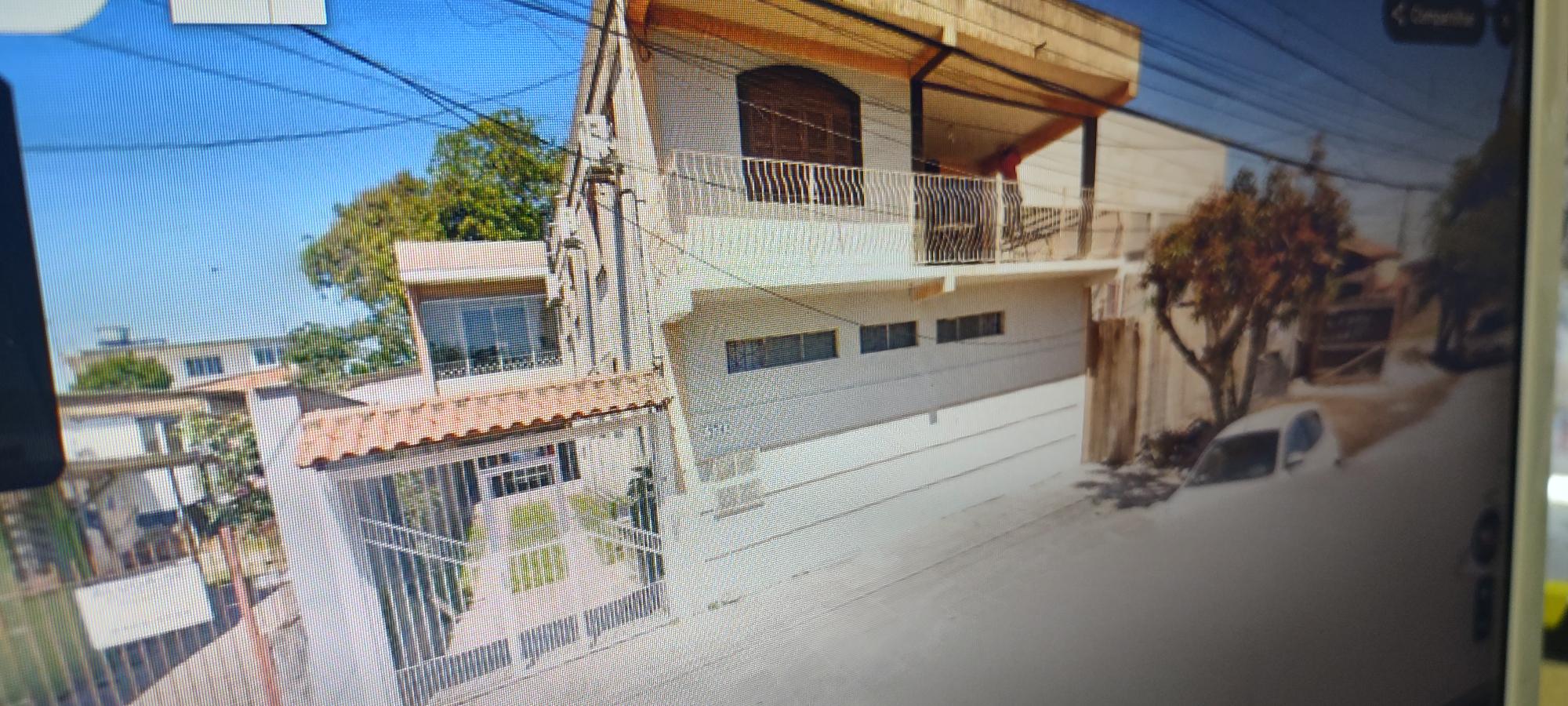 01 Sobrado Dois Pisos, Localizado Na Rua Coronel Genuino, 174, Primor, Sapucaia Do Sul- Rs, localizado em Sapucaia Do Sul - RS, bairro Primor